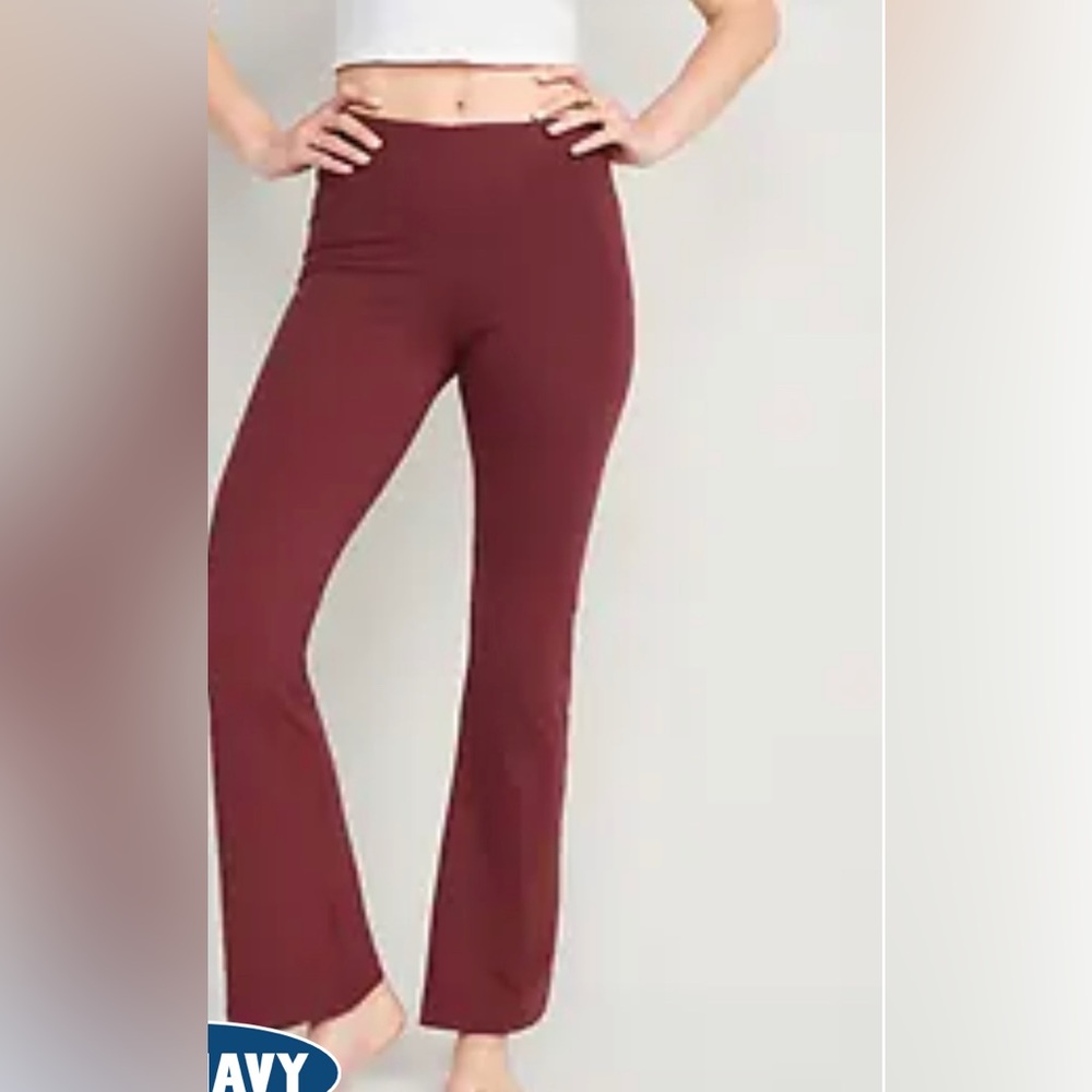Like New! High waisted flare leggings